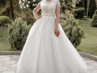 Продается свадебное платье