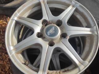 Продаются диски Mitsubishi Space Wagon