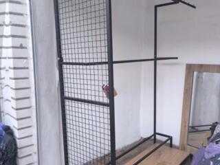 Стойка для одежды (2м x 1.6м)