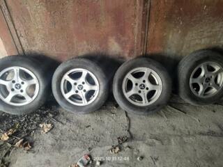 Продам диски и шины докатку 4 /114.3 R14
