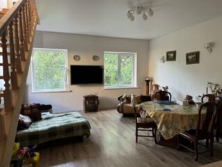 31275. Продам дом на ул. Просвиты рядом с парком ...