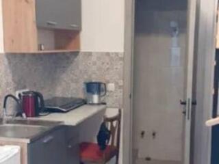 Продается однокомнатная уютная квартира расположенная на первом этаже 