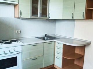 Продаётся однокомнатная квартира. Дарницкий район, улица Русовой ...