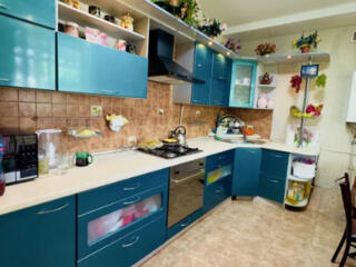 Продам дом с ремонтом на Слободке (р-н Кривая Балка)