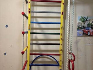 Продам шведскую стенку