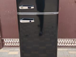 Продам новый холодильник Amica