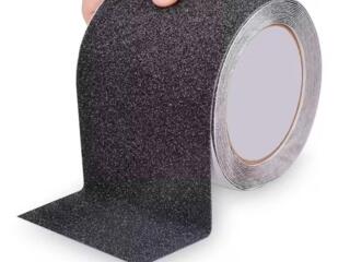 Самоклеящаяся лента с антискользящим покрытием