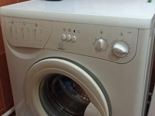 Продам стиральную машину, фирмы "Индезит"