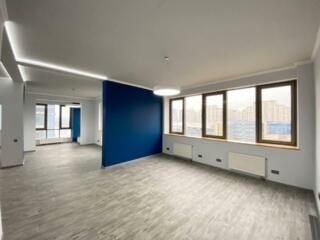 Оренда видового офісу на затоку Дніпра, в ЖК RiverStone, в ...