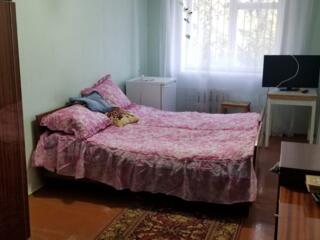 Сдам 2-ух комнатную квартиру