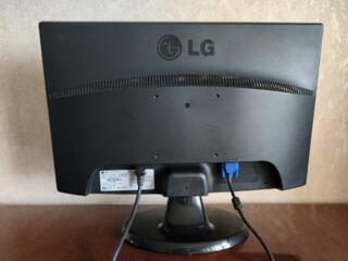 Монитор LG Flatron W2043S
