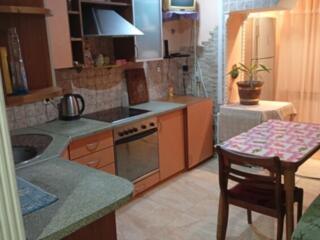 Сдам 2 комнатную-Современная-1этаж+дворик- Королева \\ Архитекторская