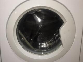 Продам стиральную машинку Indesit на 7 кг