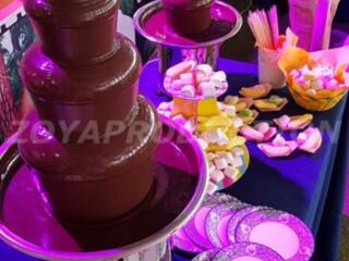 Шоколадный фонтан 5 этажей, спецэффекты