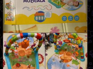 Продам детскую одежду, игрушки и товары