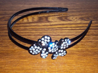 Обруч с камешками и заколки для волос