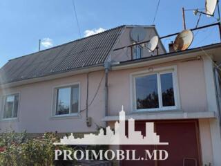 Vă propunem spre vânzare această casă în 2 nivele înColonița, str. ...