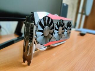 Видеокарта ASUS Radeon R9 390 8GB GDDR5