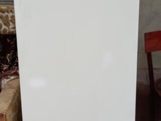 Продам холодильник Минск.