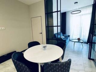 Продается эксклюзивная 2-комнатная квартира с авторским дизайном в ...