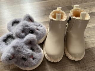 Новые тапки и зимние ботинки