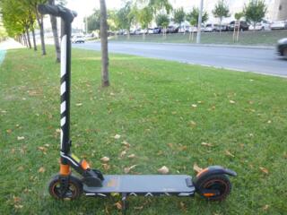 Trotineta -lucreaza-pina la 90kg- 30km/o, autonom24-32km+cadou/ Kugoo