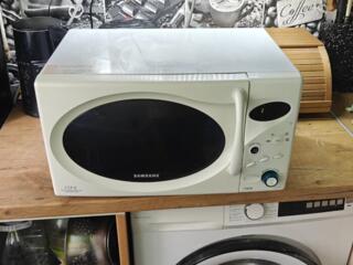 Микроволновая печь Samsung