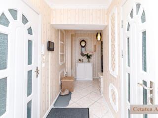 Apartament cu 3 camere, Botanica, Chișinău