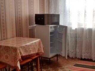 Продаётся 2-комнатная квартира блочного типа на Варе.