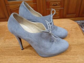 Туфли женские много пар