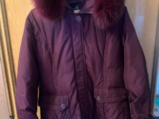 Продам куртки женские 46 размер