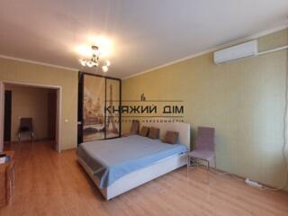 Оренда 1к. квартири м.Позняки. Анни Ахматової 35А В квартирі все є ...