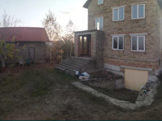 Продам дом в Фонтанке, рядом "Ривьера"