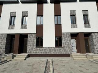 продаж 3-к таунхаус Черкаси, Придніпровський, 65000 $