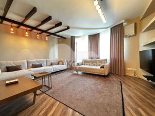 Vă prezentăm spre chirie apartament amplasat în  sectorul ...