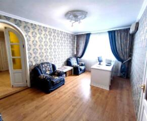 Простора квартира з 2 балконами. 82 м2 з ремонтом. Гідна пропозиція!