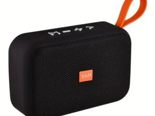 Блютуз-колонка, новая, в упаковке.