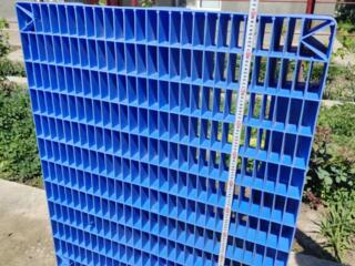 Пластиковые поддоны