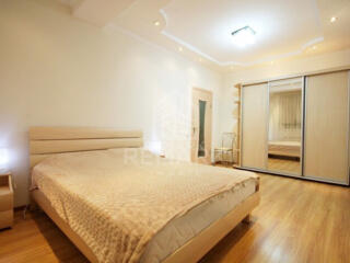 Chirie apartament cu 2 camere în bloc locativ nou în Centru, la doar .