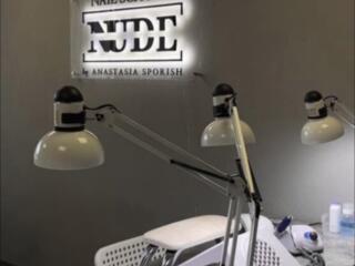 Сдам рабочее место для мастера маникюра и бровиста