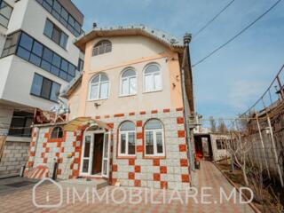 Casă cu 2 niveluri, or. Durlești Vă propunem spre vânzare casă cu 2 ..