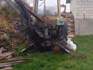 Экскаватор ЮМЗ