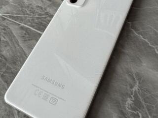 Продам Samsung Galaxy M52 5G