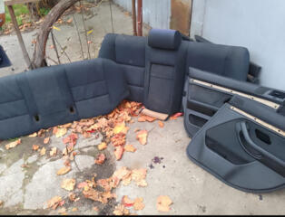 Продам комплект сиденья + карточки черного цвета 50$