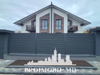 Vă propunem spre vânzare 2 duplexuricu 2 nivele în Ciorescu, str. ...