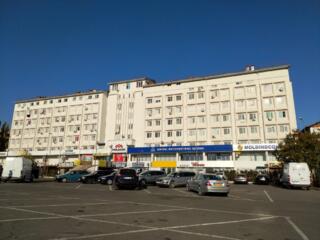 СОБСТВЕННИК. Сдаётся 2-х комнатная квартира, Яловены Центр