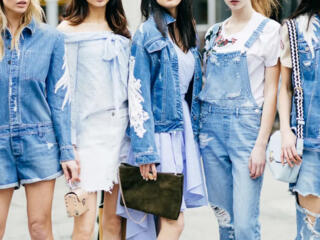 Приму в дар старые джинсовые вещи