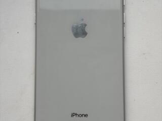 Продам IPhone 8 plus