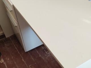 Продам стол, б/у в отличном состоянии, цена 1700 рублей