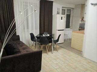 довгострокова оренда 3-к квартира Київ, Печерський, 23000 грн./міс.